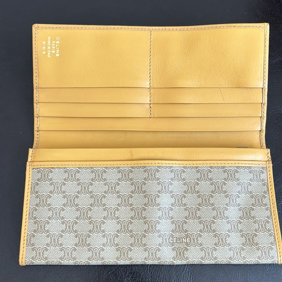 EUC Celine Wallet Vintage - Picture 2 of 6